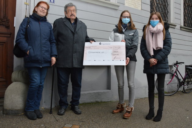 Berger Azubis spenden für Projekt Stolpersteine