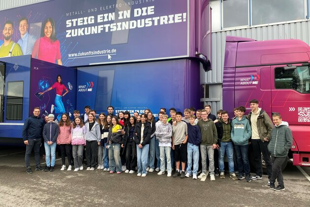 M+E Infotruck von Bayme bei Berger in Ottobeuren